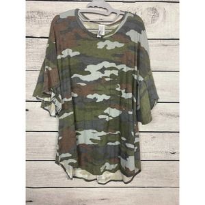 Ladies Boutique Hayze Camouflage Bell Partical Sleeve Top- Medium